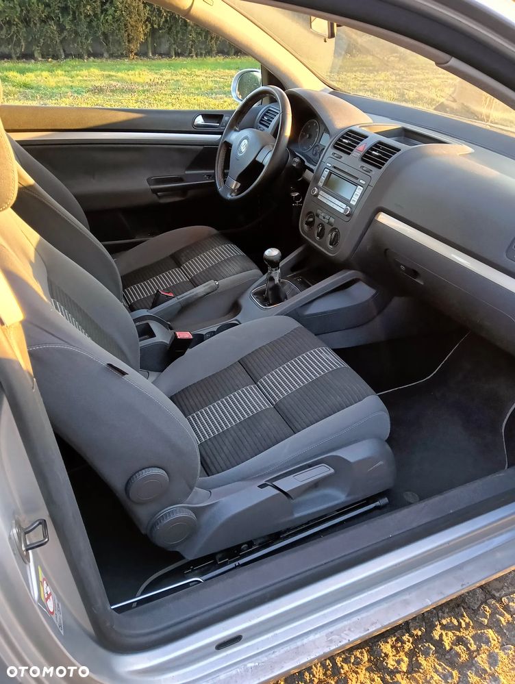 Volkswagen Golf 1.9 TDI Trendline - 8