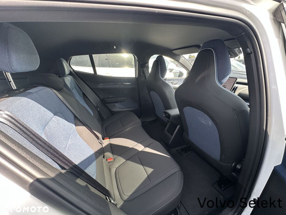 Volvo EX30 - 34