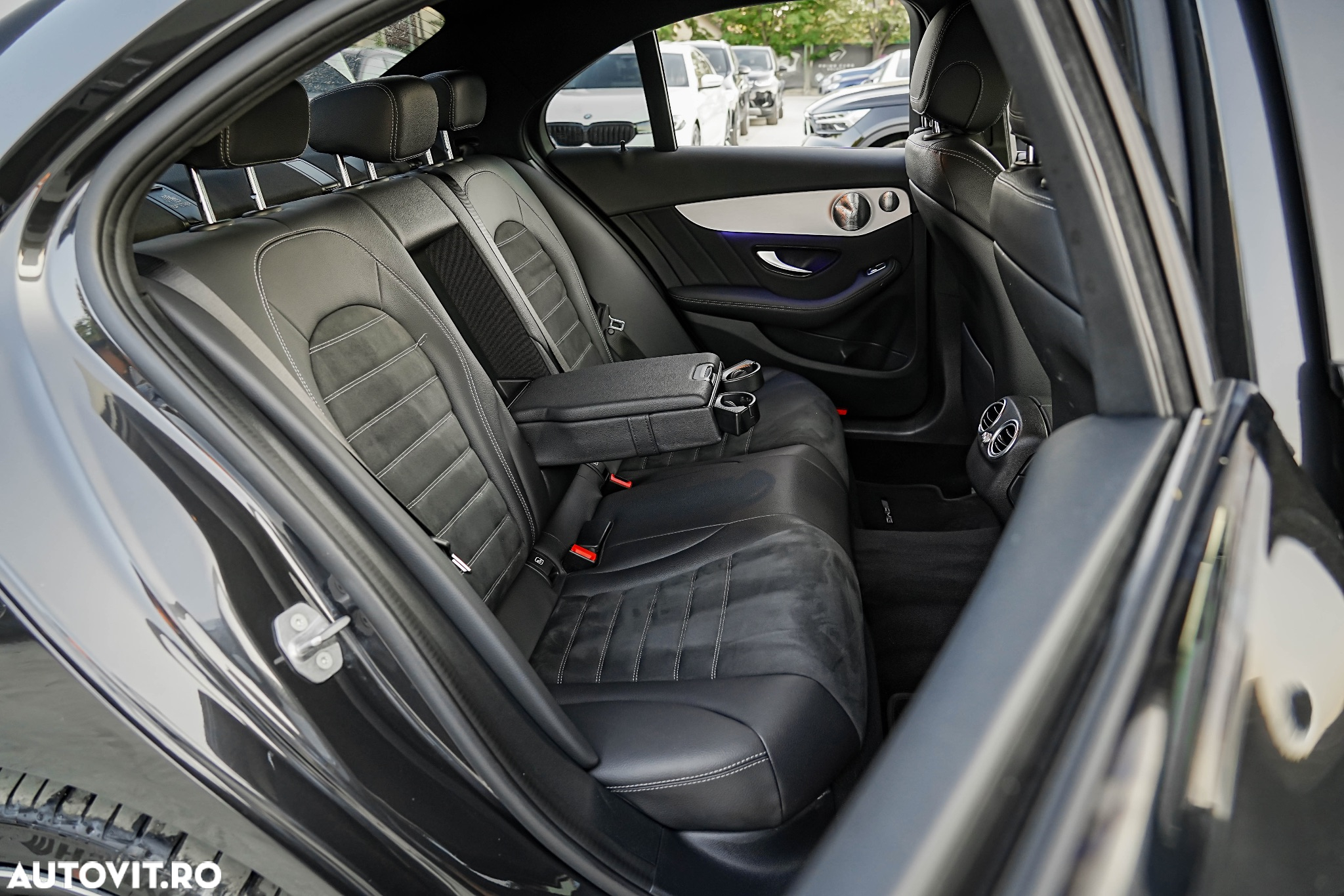 Mercedes-Benz C 300 de 9G-TRONIC AMG Line - 25