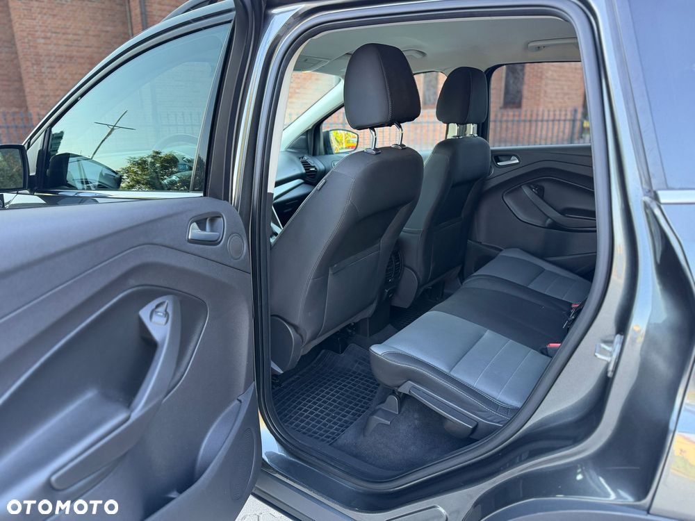 Ford Escape - 16
