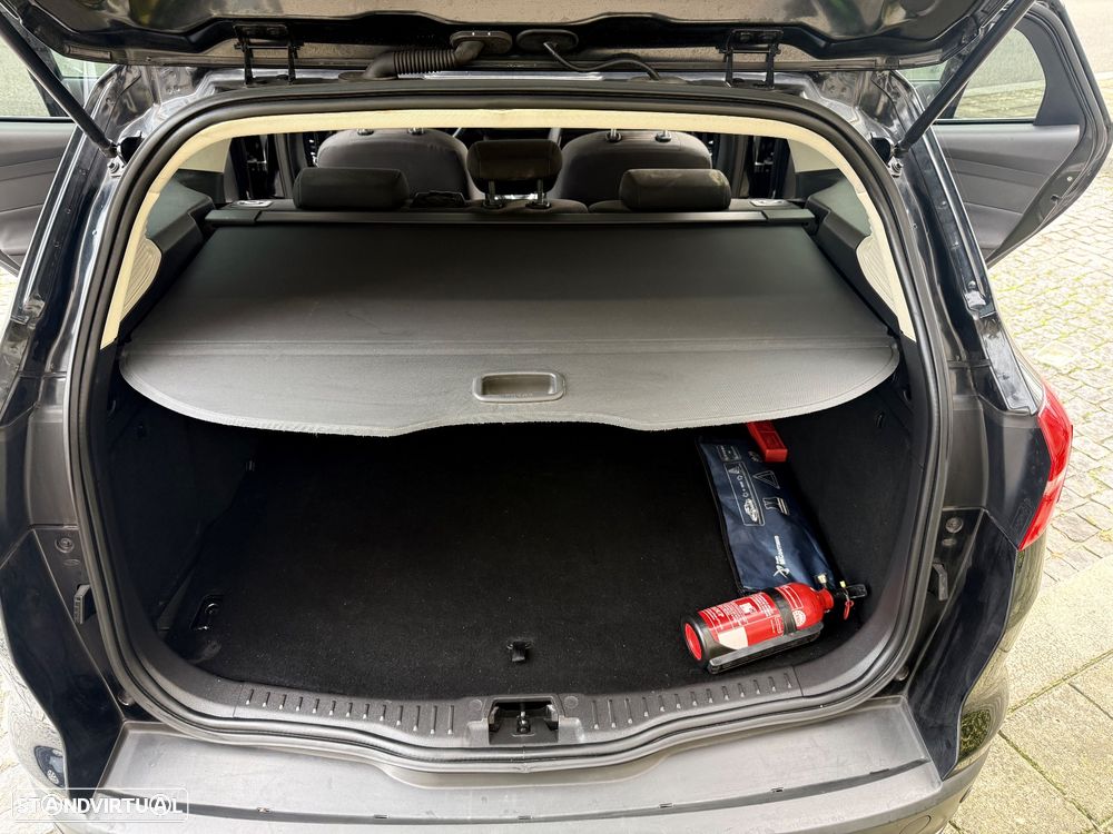 Ford Focus SW 1.5 TDCi Titanium - 21