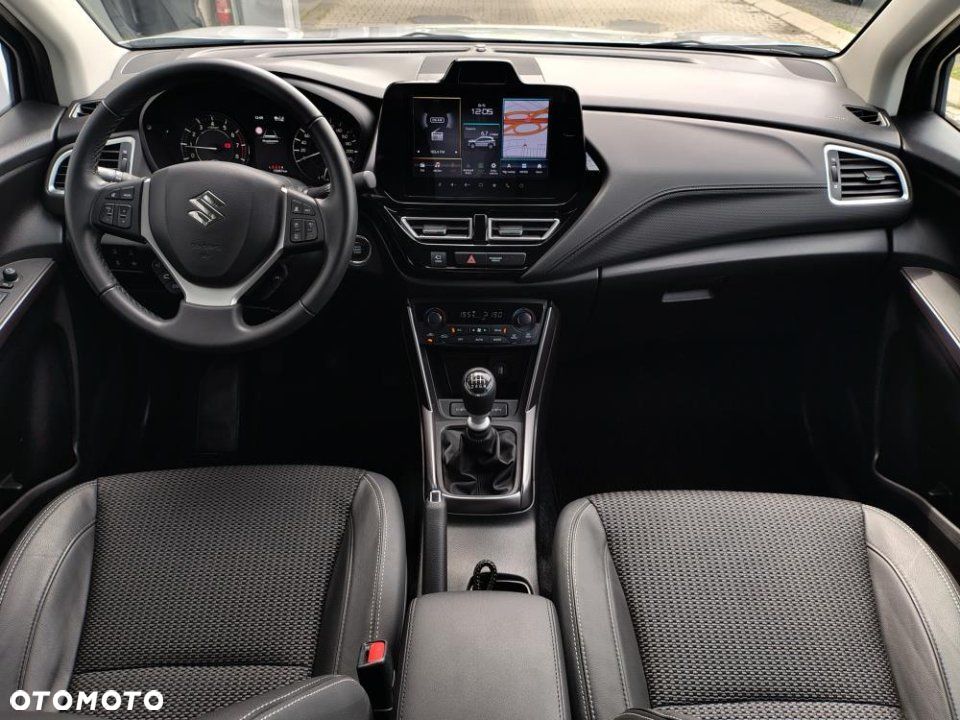 Suzuki S-Cross - 20