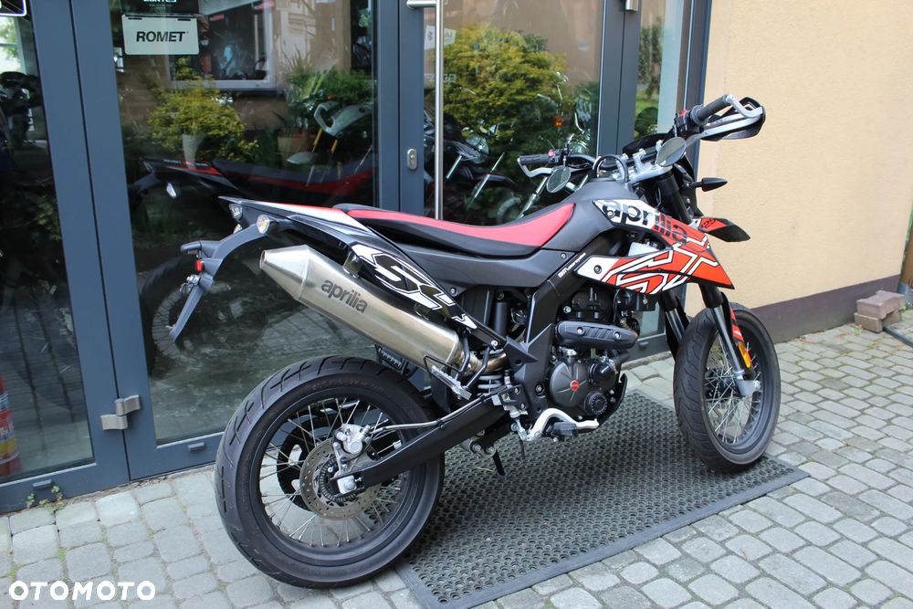 Aprilia SX - 4