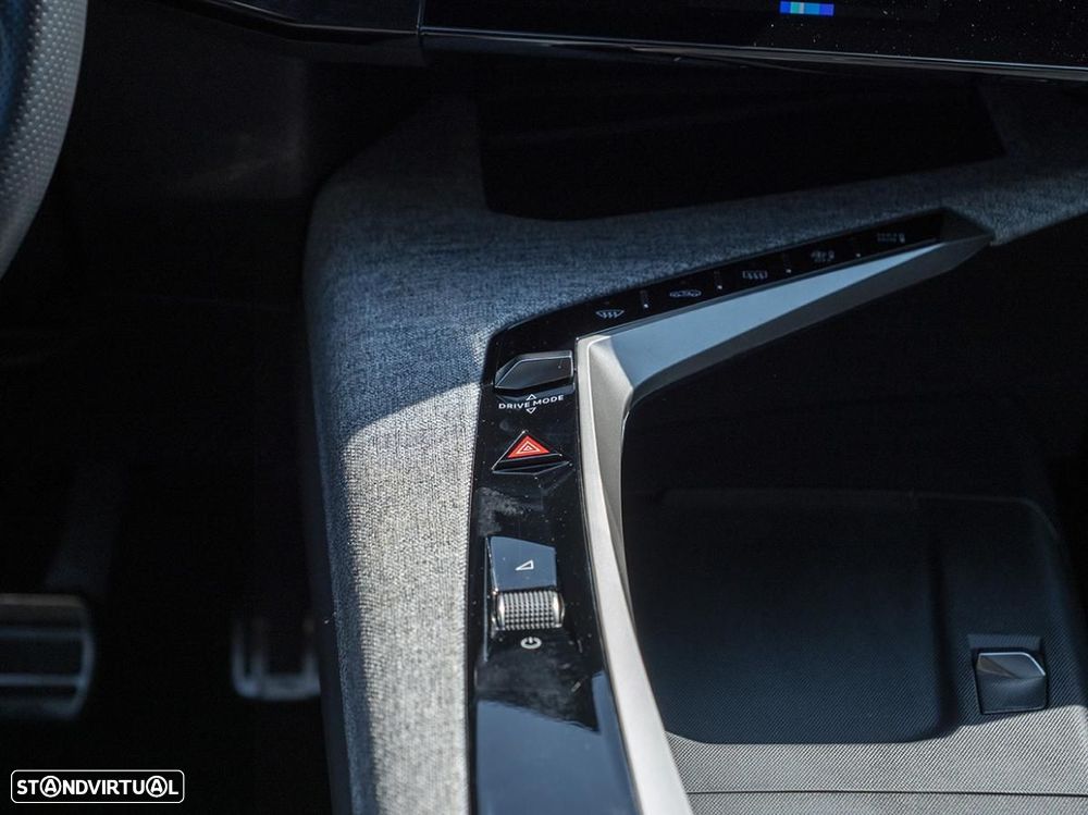 Peugeot E-3008 73 kWh GT - 28