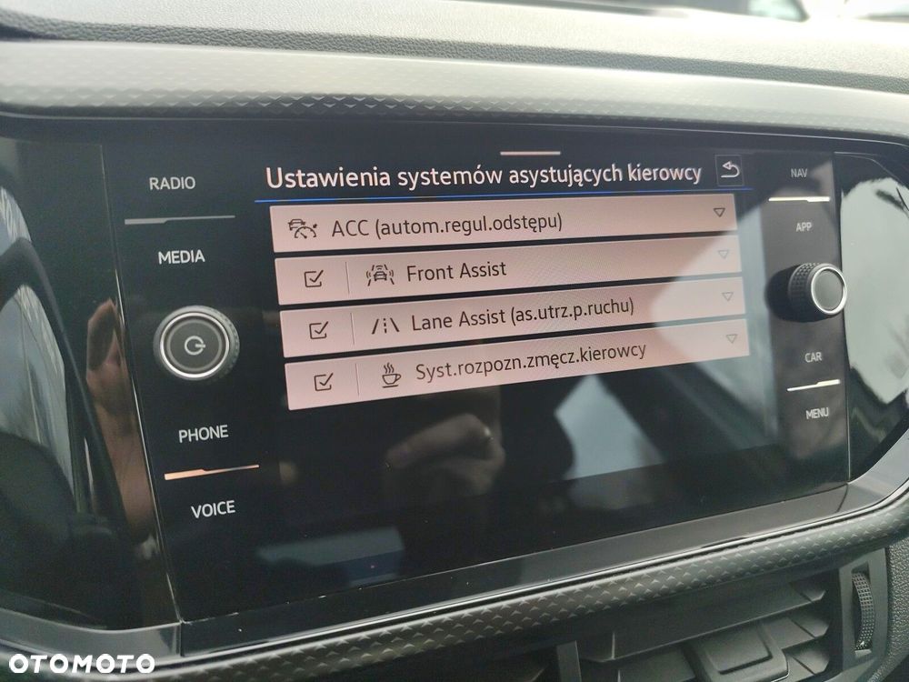 Volkswagen T-Cross - 27