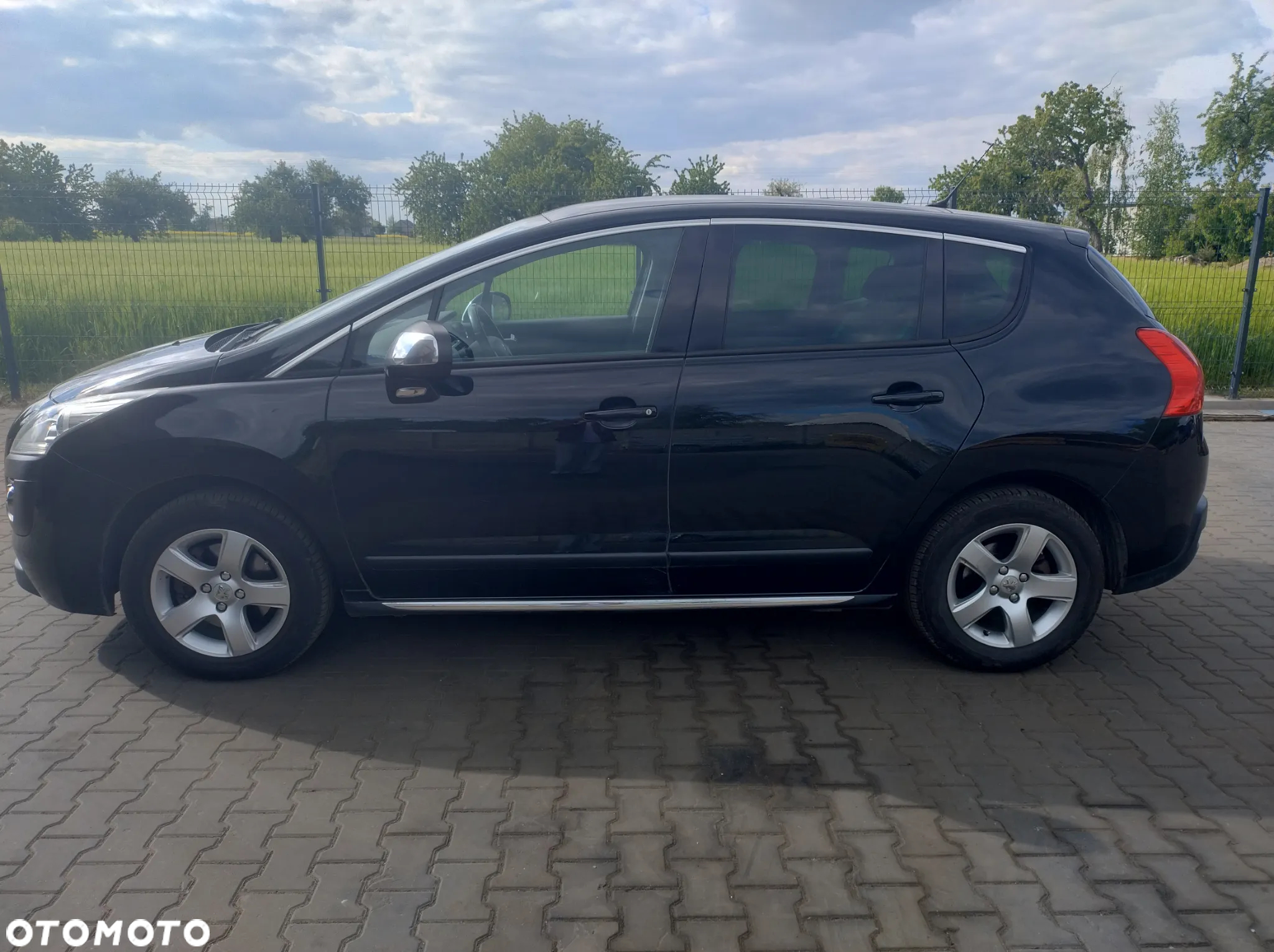 Peugeot 3008 2.0 HDi Allure - 2
