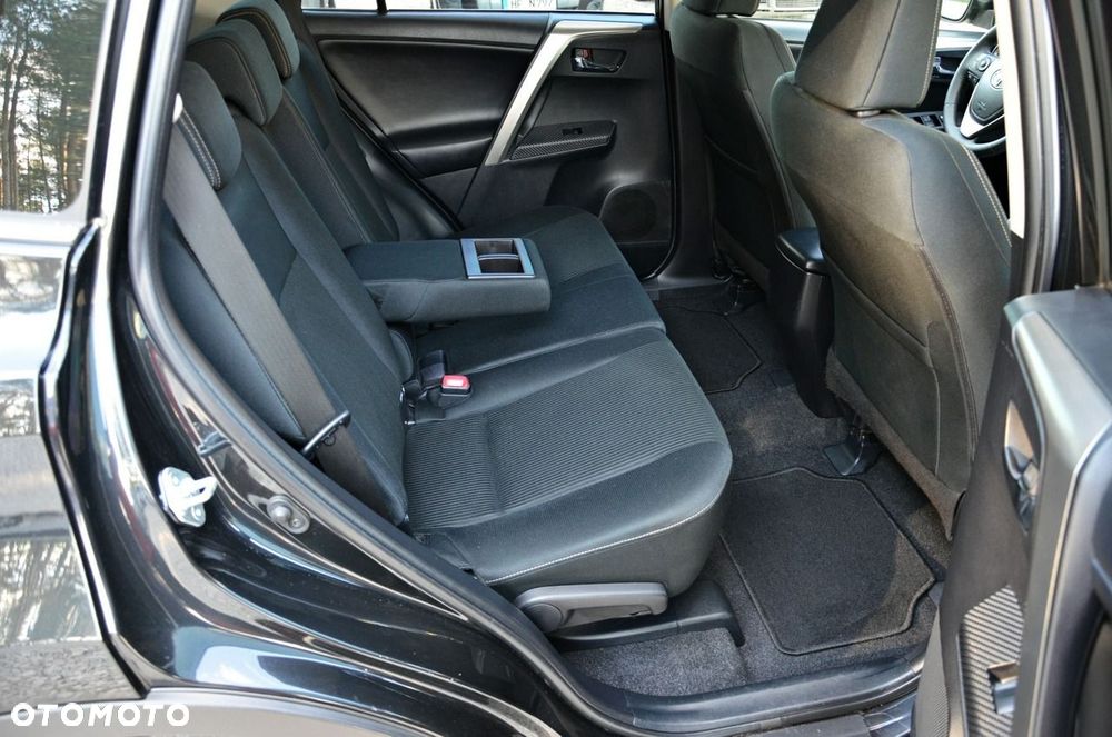Toyota RAV4 2.0 Premium 4x4 - 35