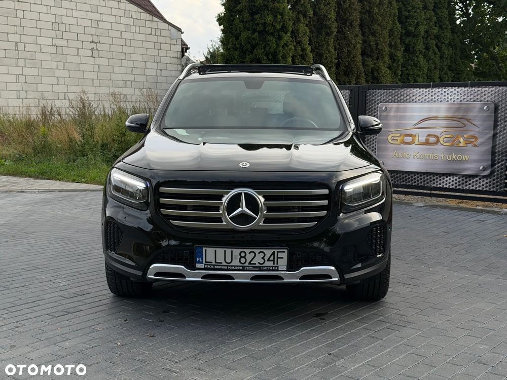 Mercedes-Benz GLB 250 4Matic 8G-DCT - 2