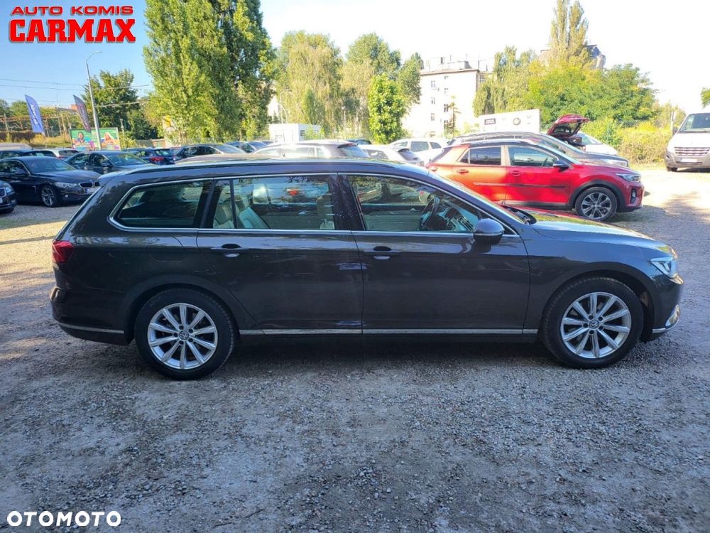 Volkswagen Passat - 8