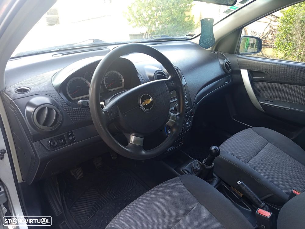 Chevrolet Aveo 1.2 LT Bi-Fuel - 9