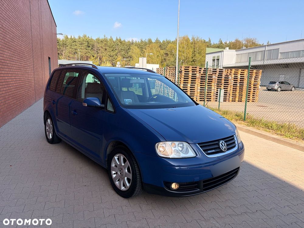 Volkswagen Touran - 9