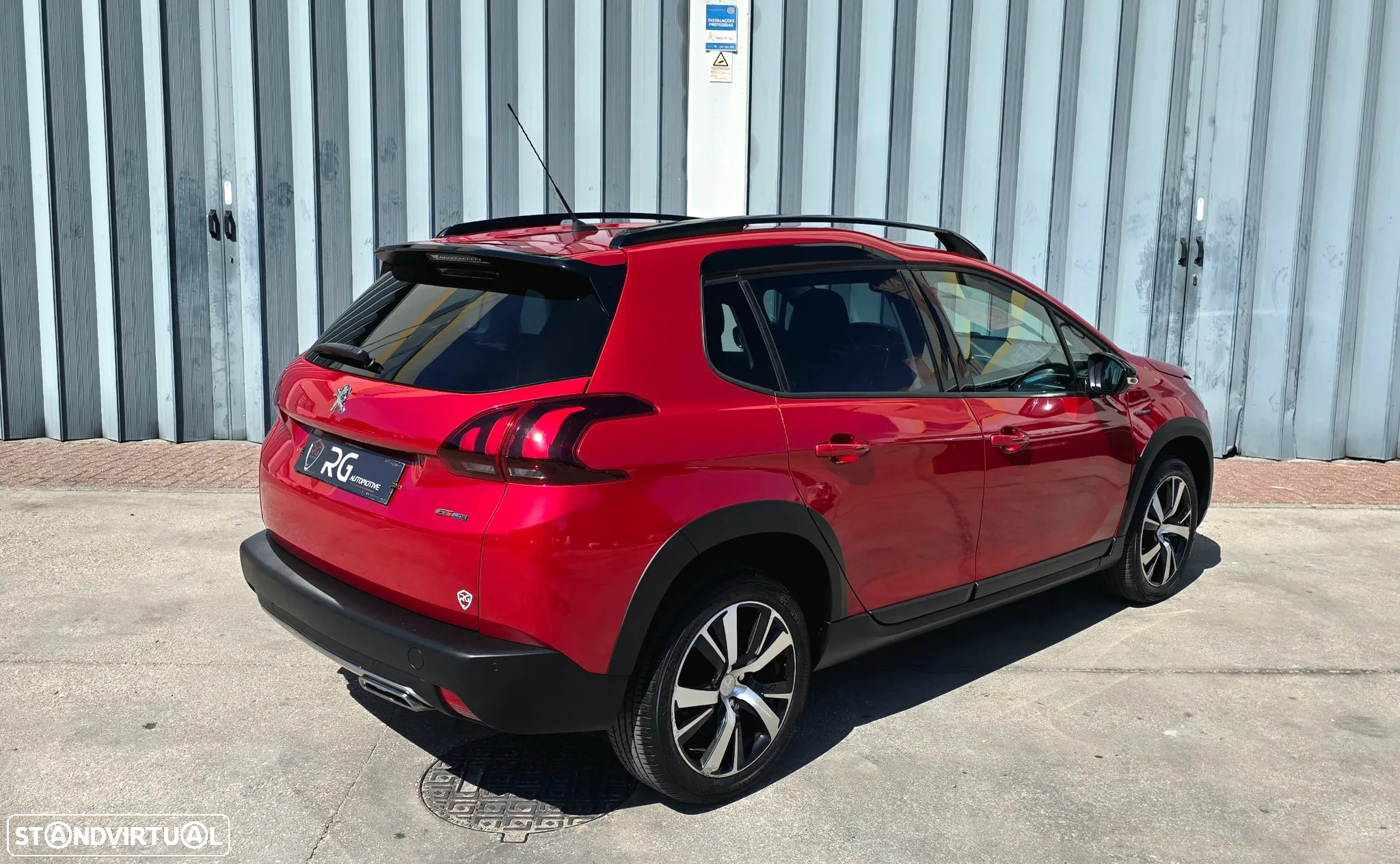 Peugeot 2008 1.2 PureTech GT Line - 5