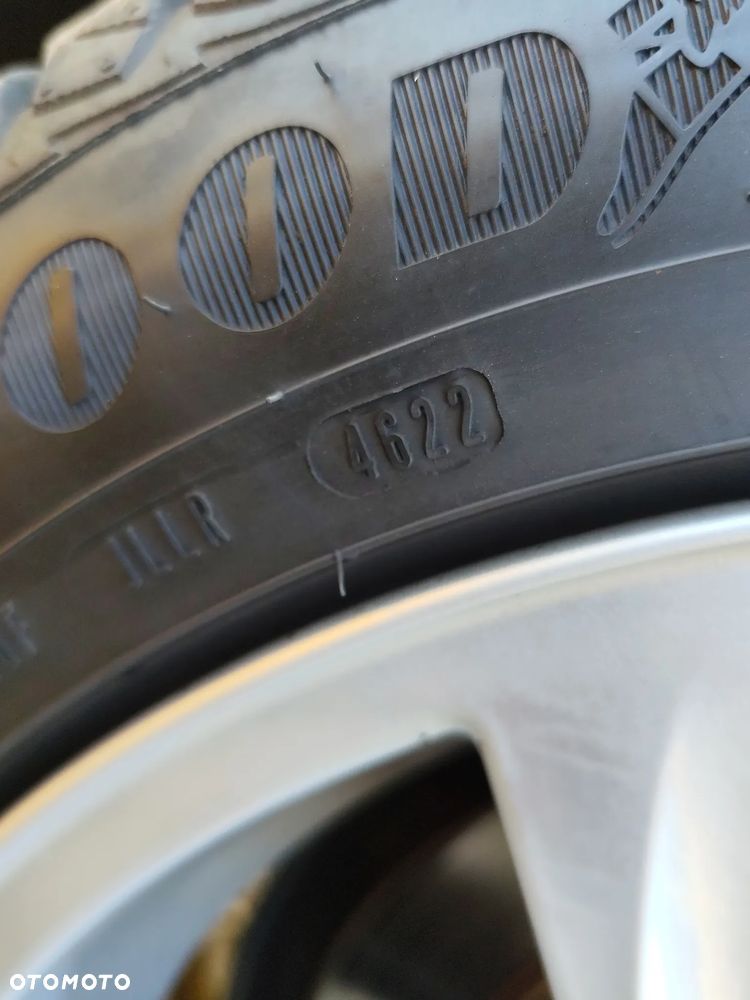BMW Seria 1 116i - 17