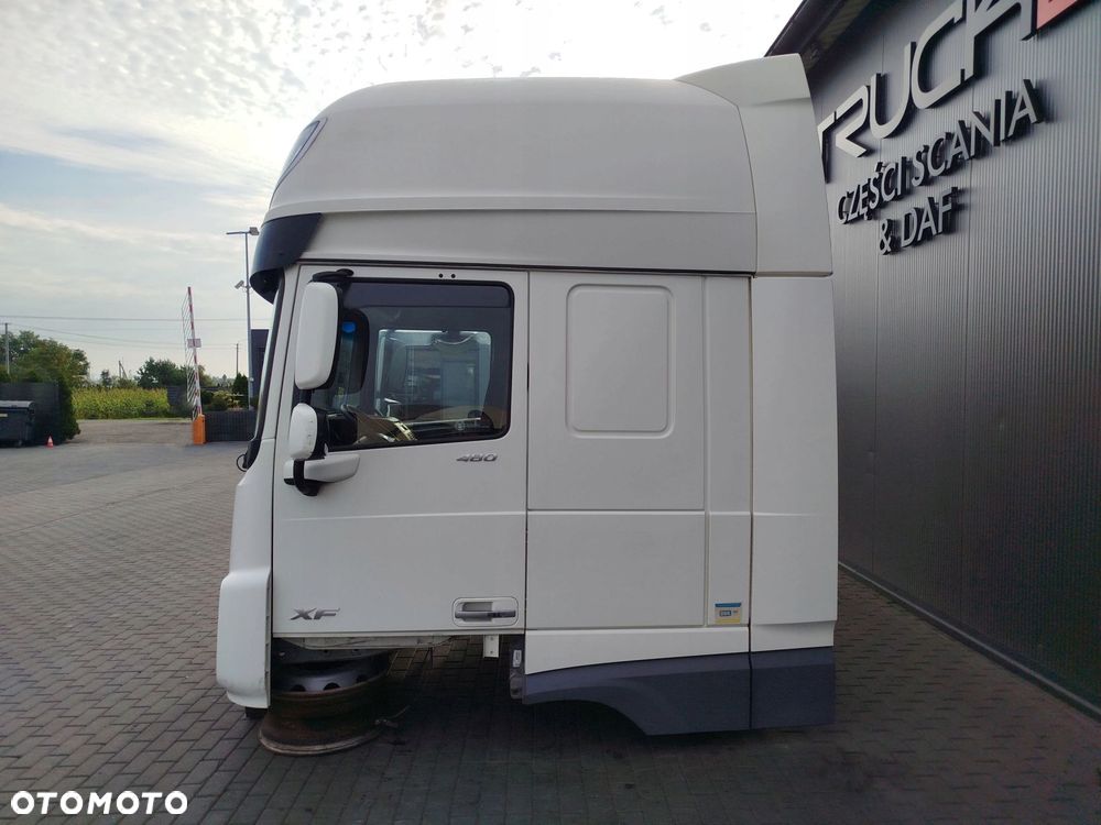 KABINA DAF XF 106 LIFT - 6