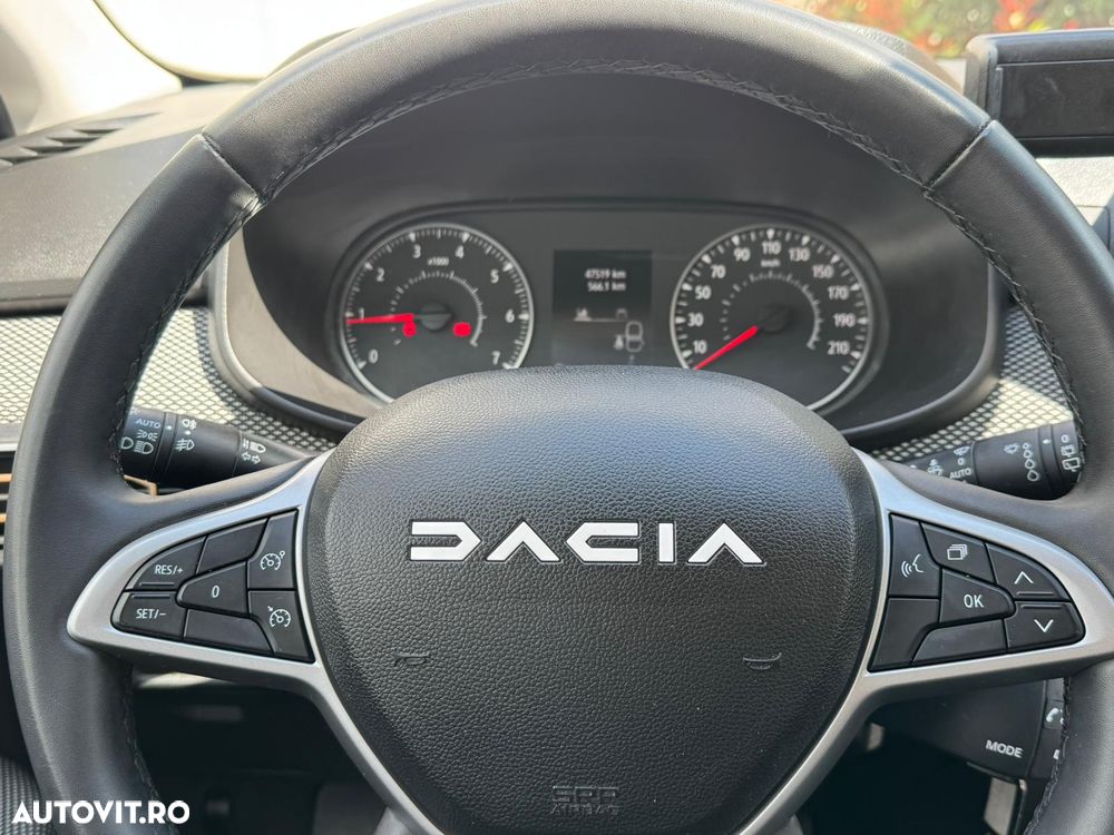 Dacia Sandero Stepway TCe 90 MT6 Comfort - 11