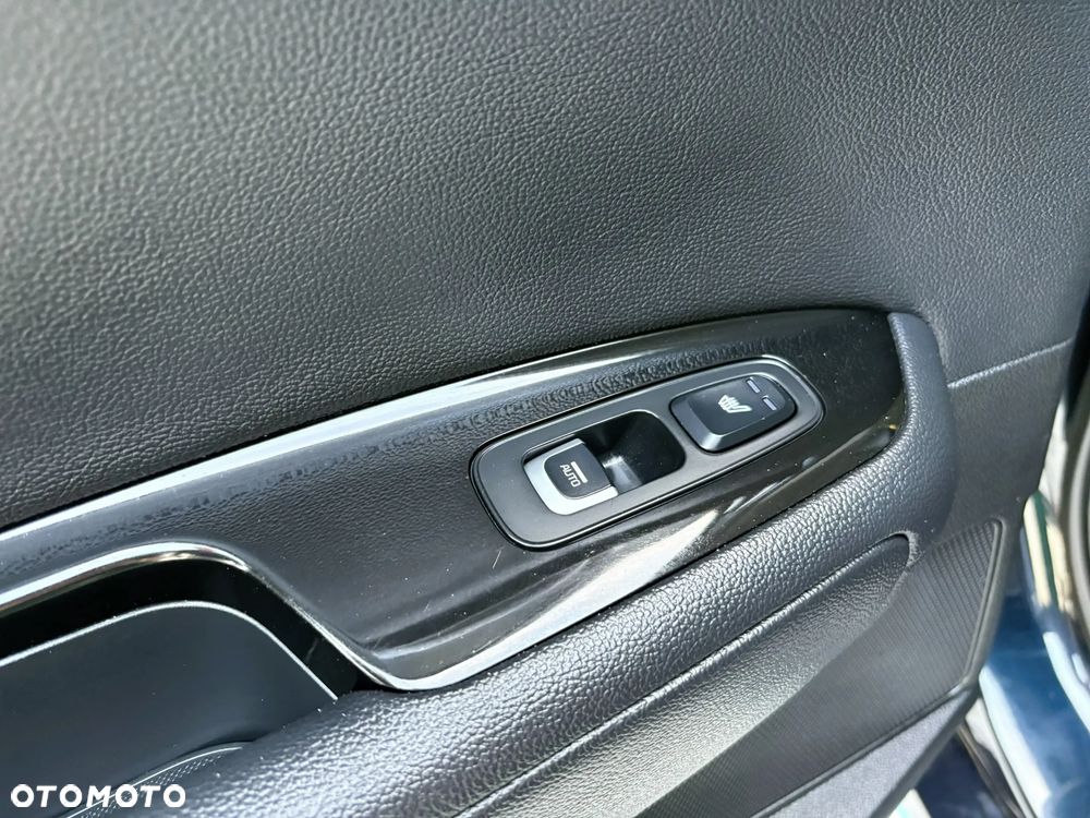 Kia Optima - 28
