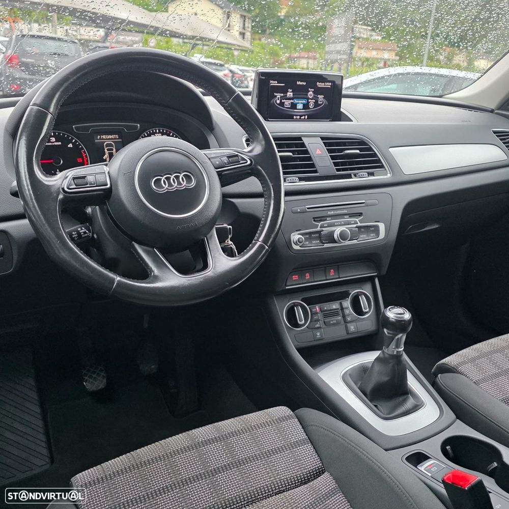 Audi Q3 2.0 TDI Sport - 30