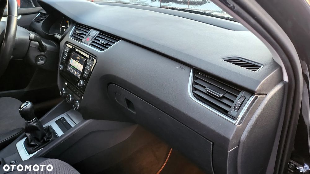 Skoda Octavia 1.8 TSI Green tec Elegance - 13