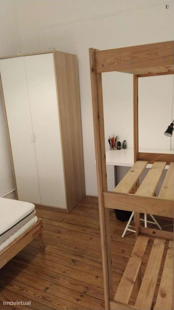 Quarto - localizado em Alcântara Lisbon - Grande imagem: 3/9