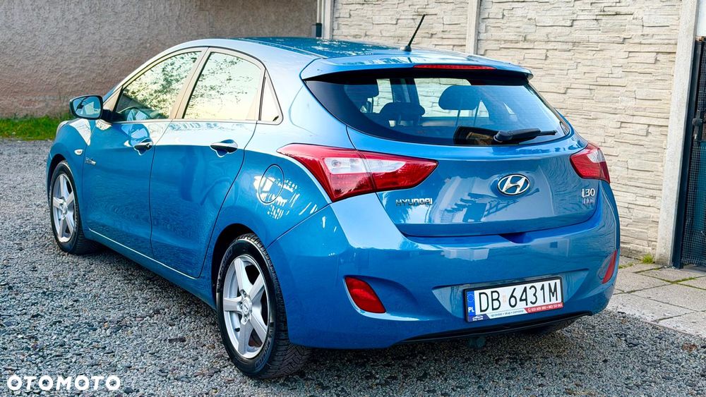 Hyundai i30 1.4 Premium - 6
