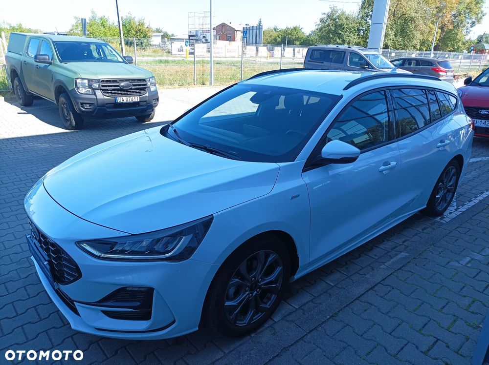 Ford Focus 1.0 EcoBoost mHEV ST-Line X - 4