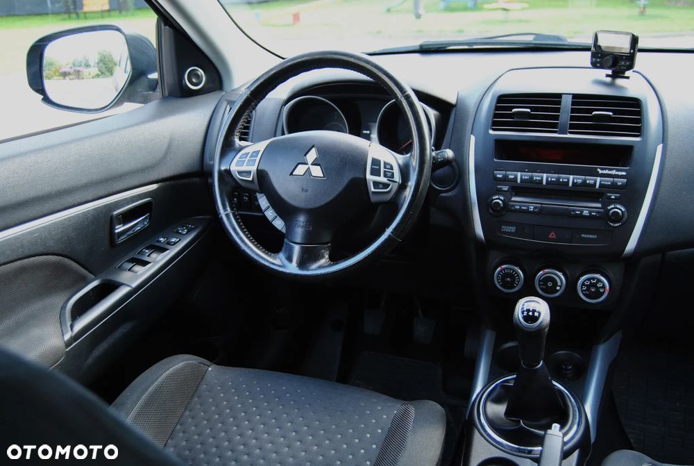 Mitsubishi ASX 1.6 2WD Inform - 11