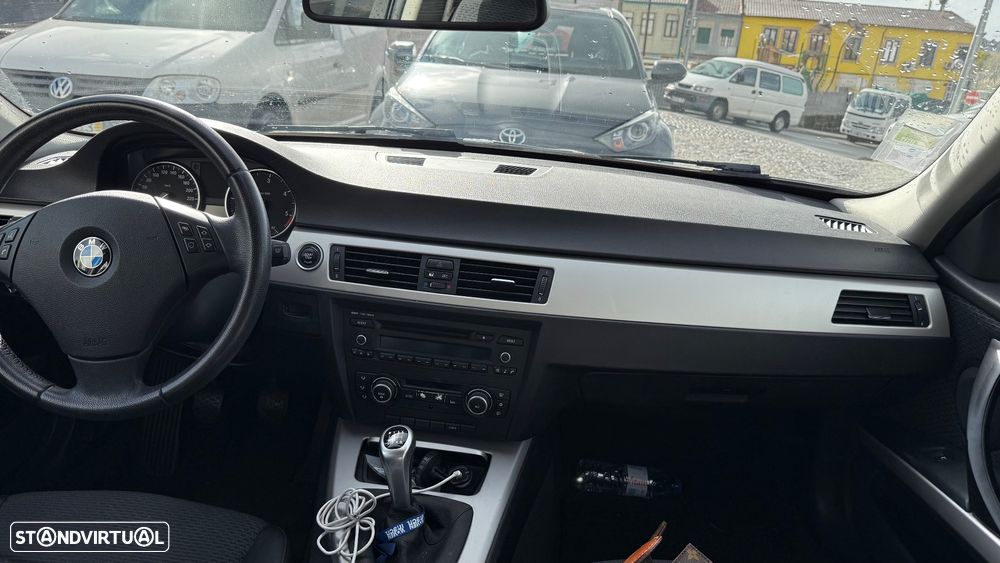 BMW 320 Gran Turismo - 4