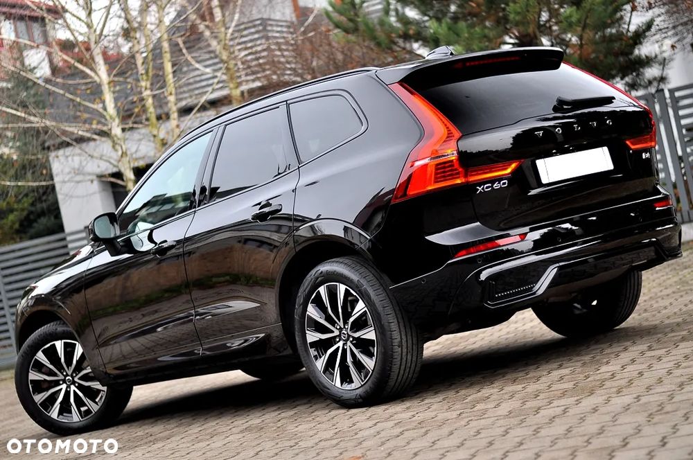 Volvo XC 60 B4 D Geartronic RDesign - 12