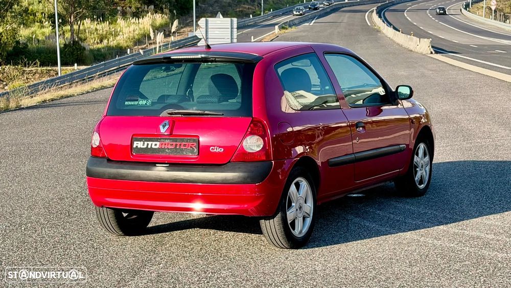 Renault Clio 2001 photo 5
