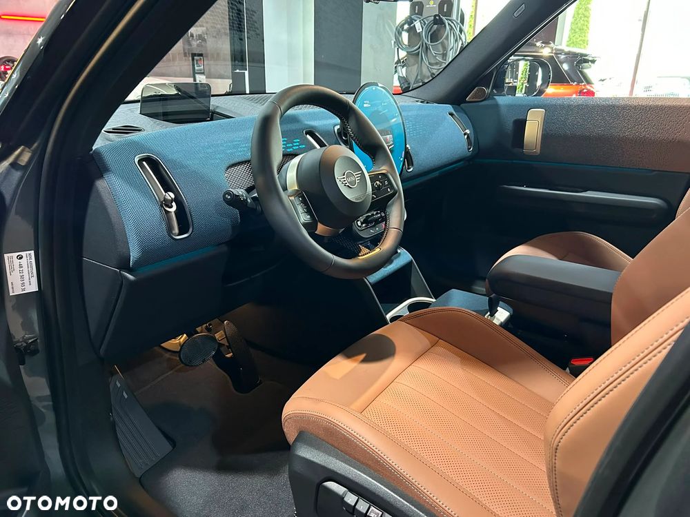 MINI Countryman S ALL4 mHEV Linia Favoured - 5