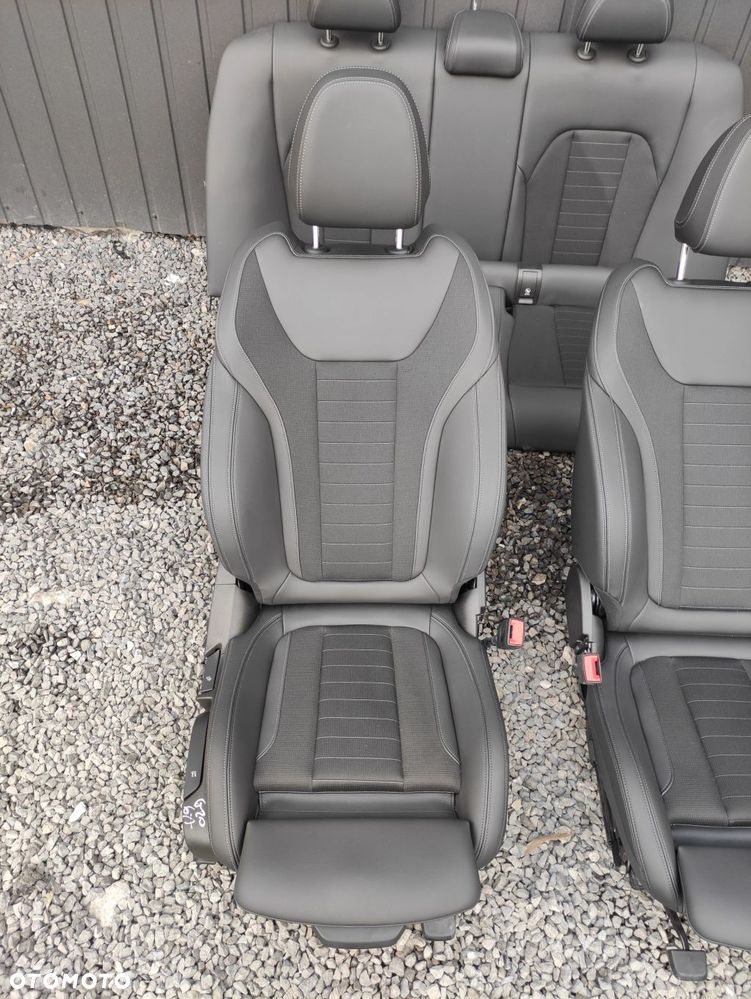 FOTELE KANAPA BOCZKI BMW G20 CZARNA PÓŁSKÓRA EUROPA CH - 7