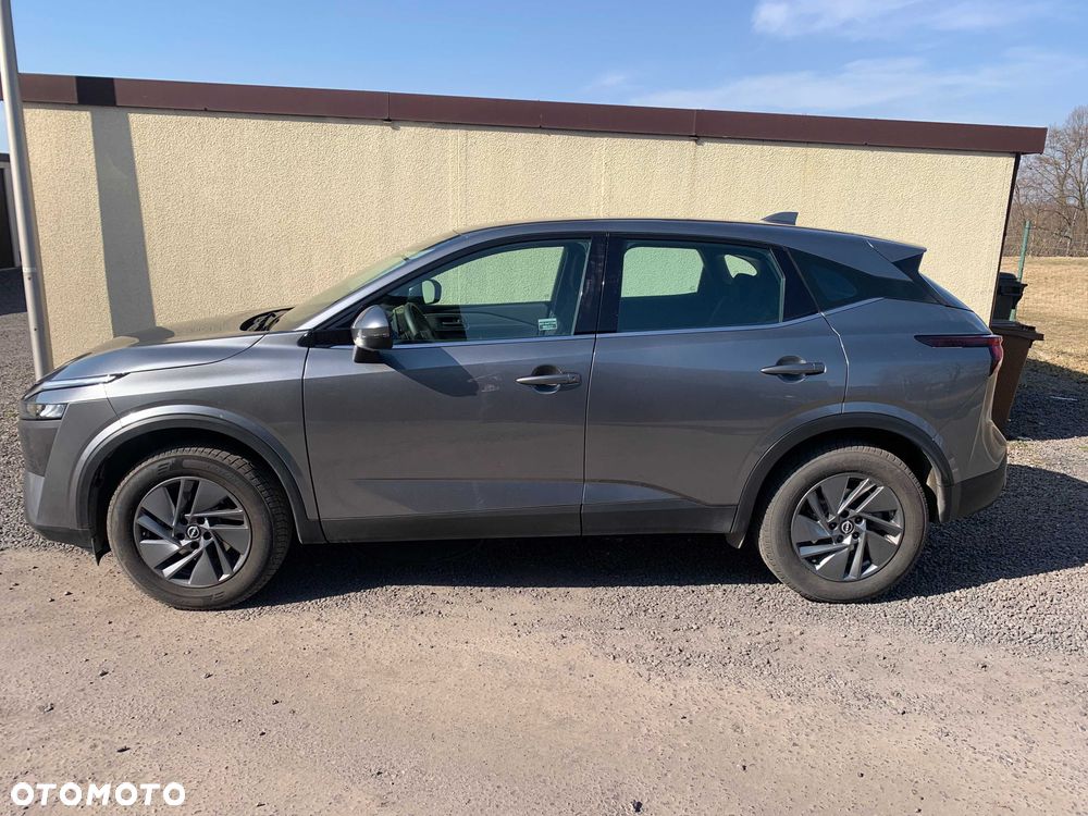 Nissan Qashqai - 1