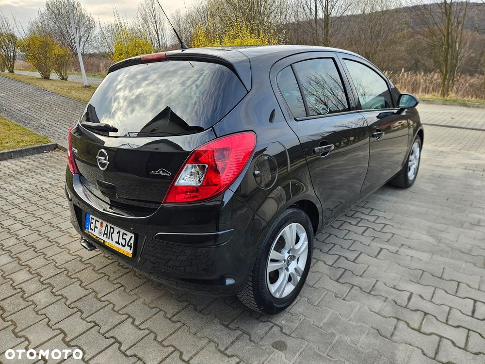 Opel Corsa 1.4 16V Active - 29