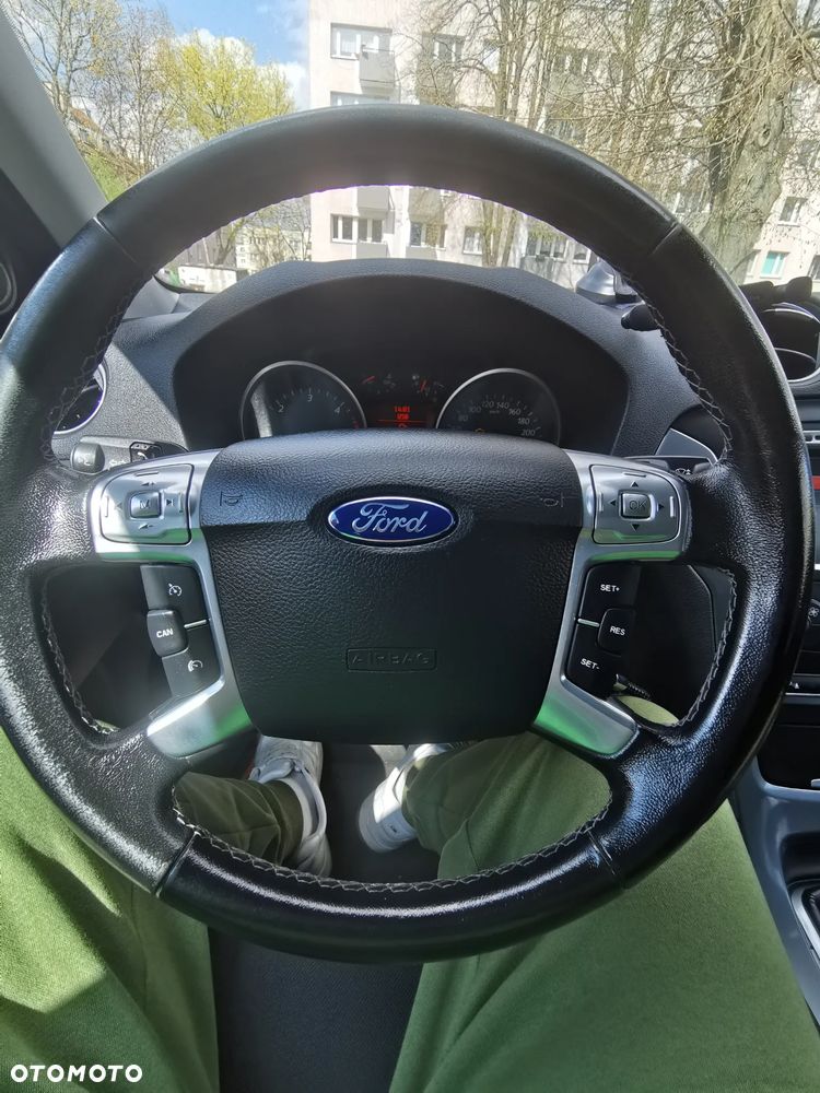 Ford Mondeo 2.0 TDCi Business Edition - 24