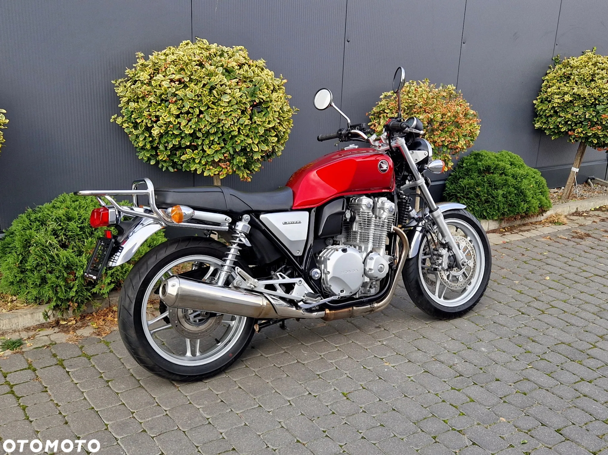 Honda CB - 4