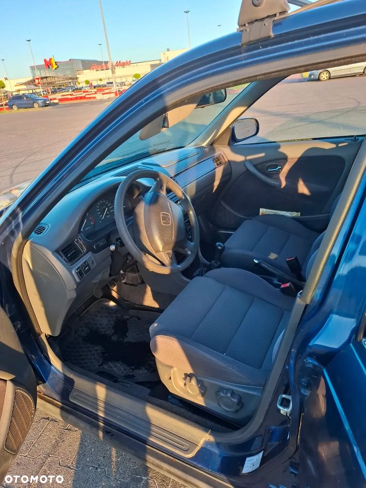 Honda Civic 1.4i S - 5