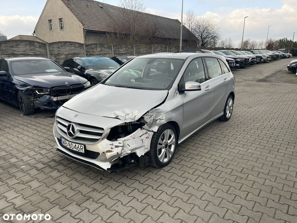 Mercedes-Benz Klasa B 200 7G-DCT Edition - 5