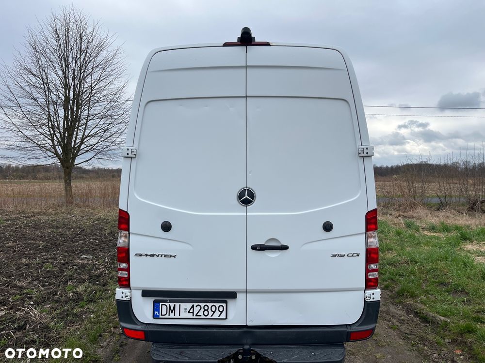 Mercedes-Benz Sprinter - 6