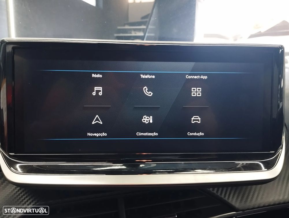 Peugeot 208 1.2 PureTech SE Style - 26