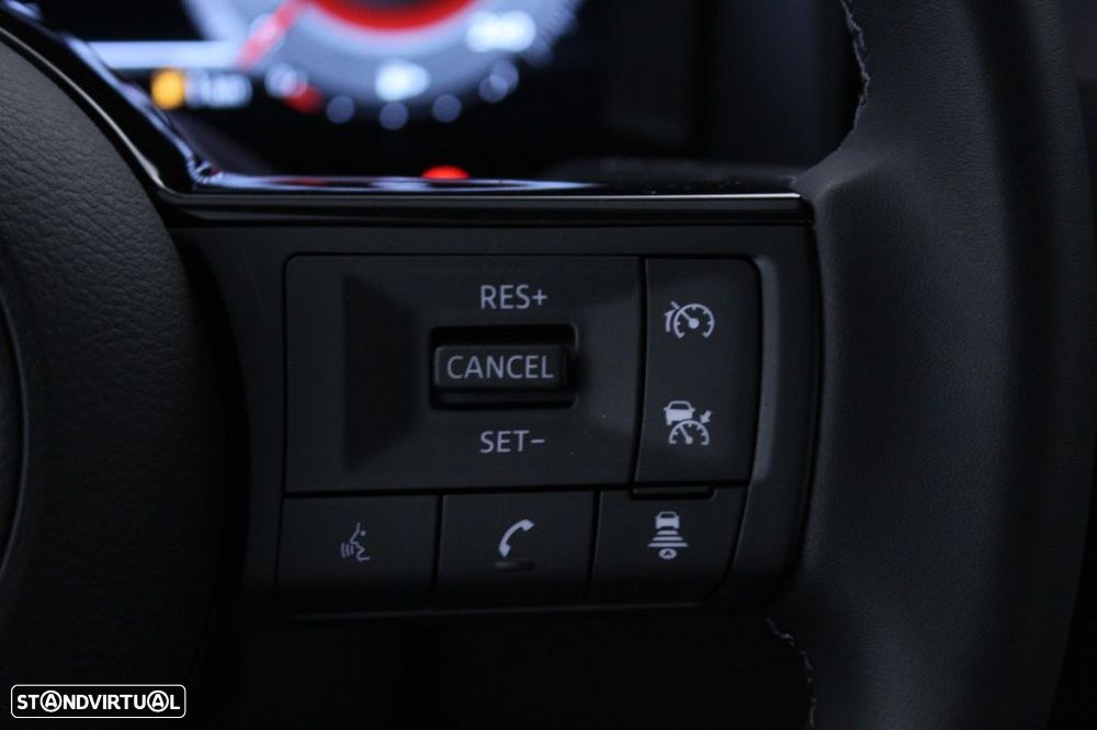 Nissan Qashqai - 23