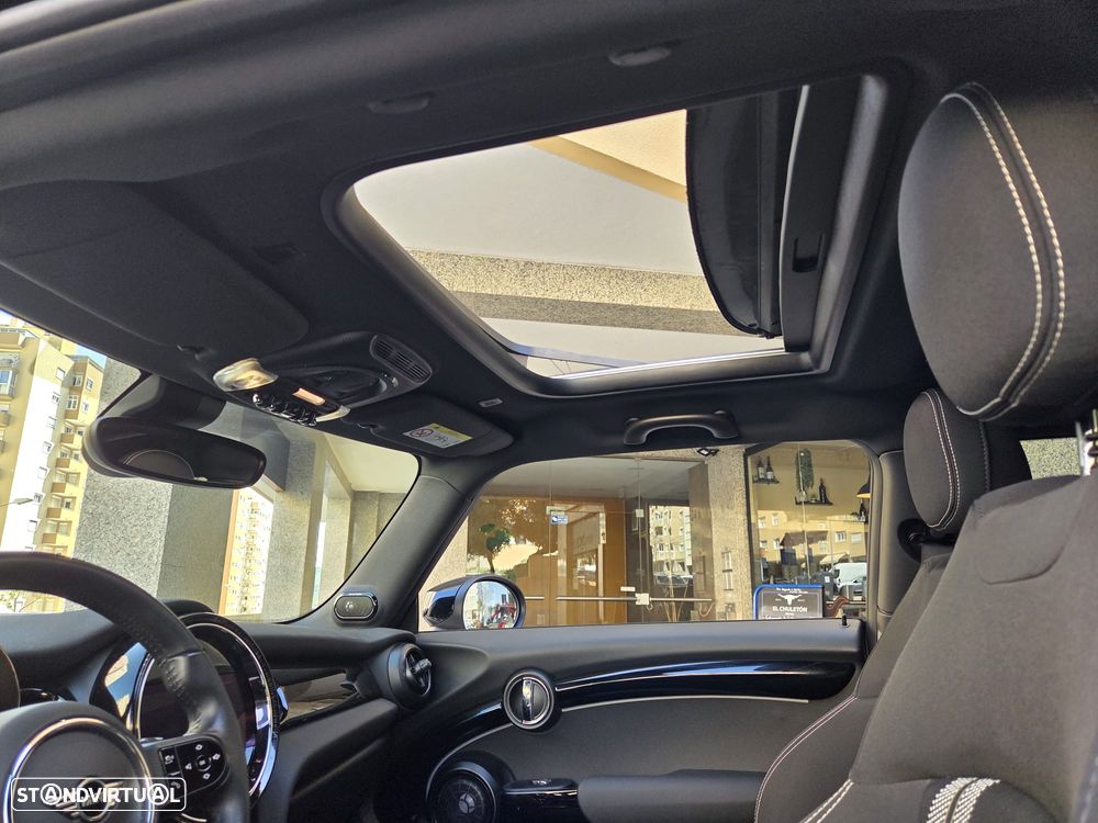 MINI 3 Portas Cooper SE Classic - 18