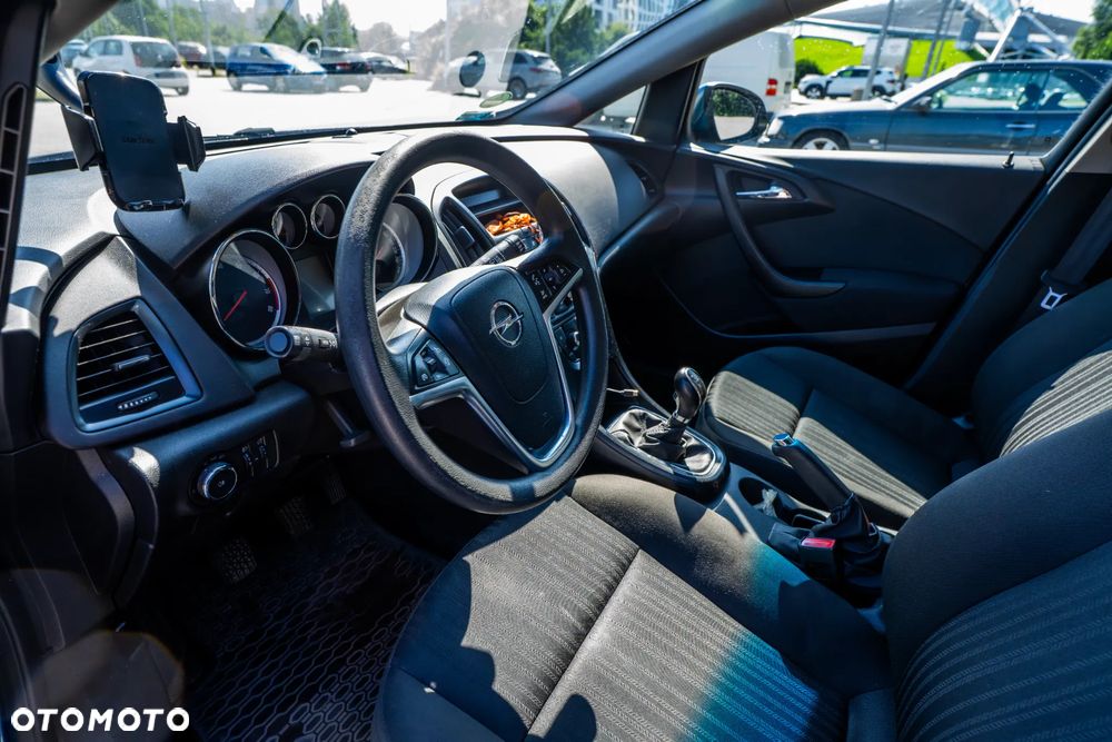 Opel Astra - 19