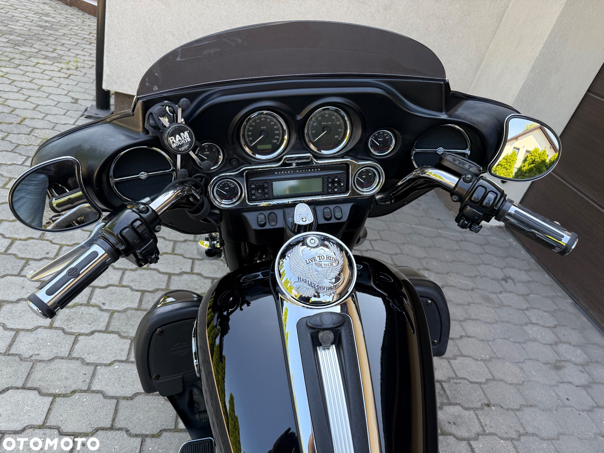 Harley-Davidson FLHTCU Ultra - 31