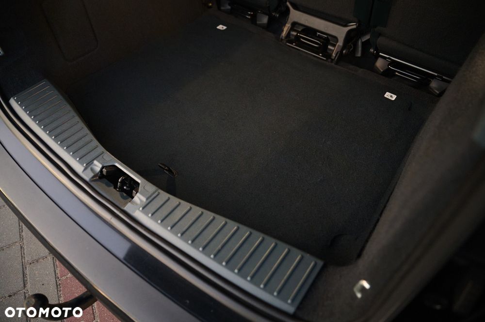 Ford C-MAX 1.6 TDCi Edition - 23
