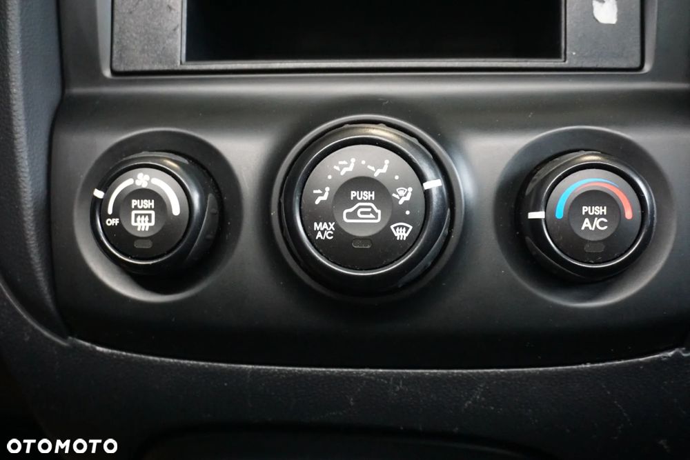 Kia Sportage 2.0 2WD EX - 37