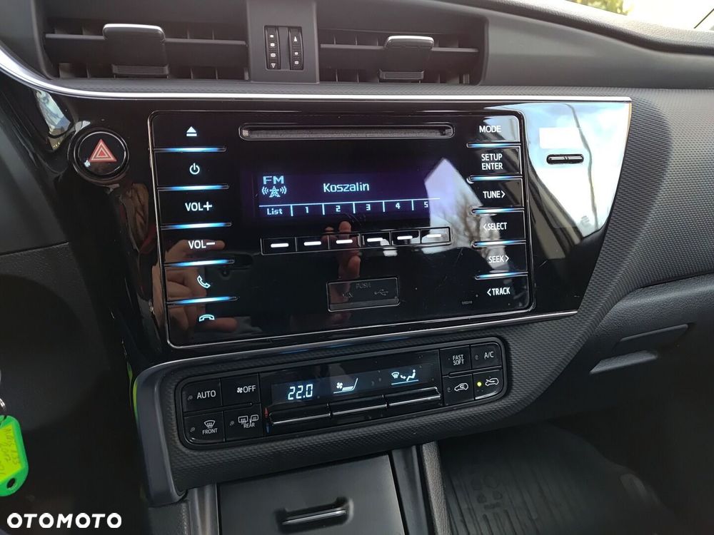 Toyota Auris 1.33 VVT-i Active - 11