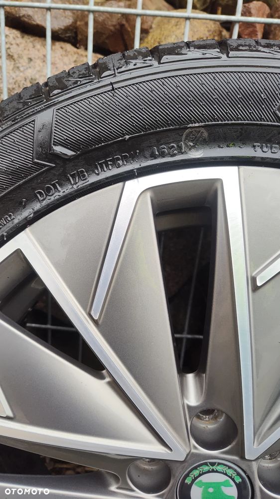 Koła 17 Skoda 5x100 6,5J ET40 ø57,1 658601025F - 6