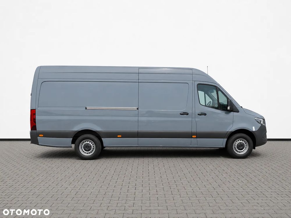 Mercedes-Benz Sprinter - 22