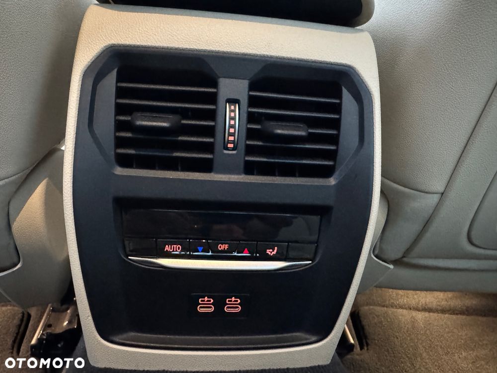 BMW Seria 3 316d Advantage - 23