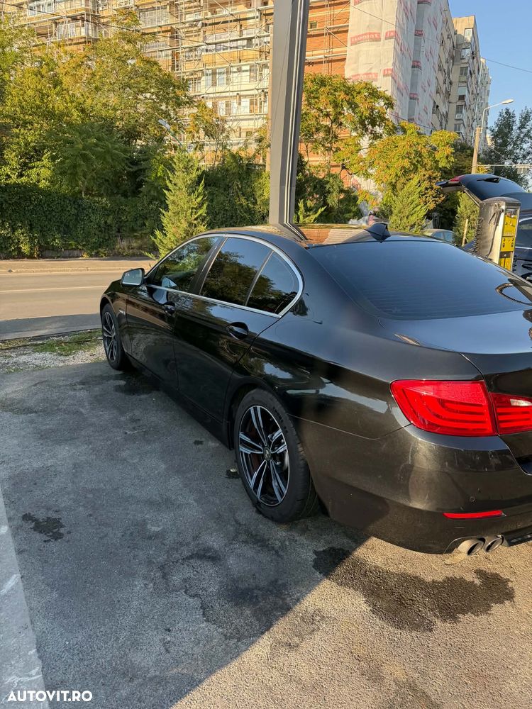 BMW Seria 5 525d Aut. - 2